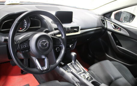 Mazda 3, 2018 год, 1 735 000 рублей, 10 фотография