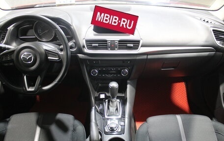 Mazda 3, 2018 год, 1 735 000 рублей, 9 фотография