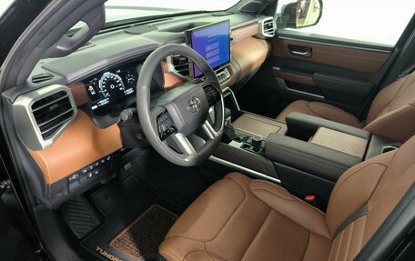Toyota Tundra, 2024 год, 13 500 000 рублей, 11 фотография