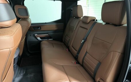 Toyota Tundra, 2024 год, 13 500 000 рублей, 15 фотография