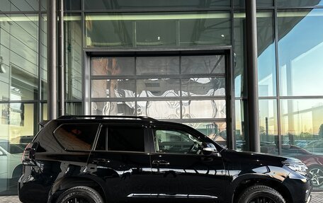 Toyota Land Cruiser Prado 150 рестайлинг 2, 2021 год, 5 750 000 рублей, 4 фотография