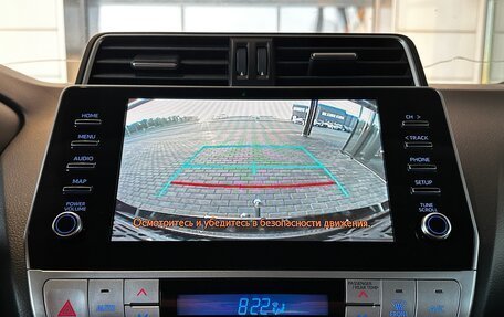 Toyota Land Cruiser Prado 150 рестайлинг 2, 2021 год, 5 750 000 рублей, 10 фотография