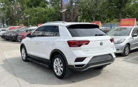 Volkswagen T-Roc I, 2021 год, 1 315 700 рублей, 6 фотография