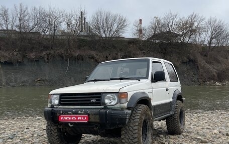 Mitsubishi Pajero III рестайлинг, 1991 год, 850 000 рублей, 1 фотография
