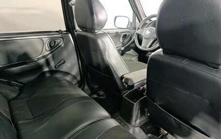 Chevrolet Niva I рестайлинг, 2010 год, 385 000 рублей, 19 фотография