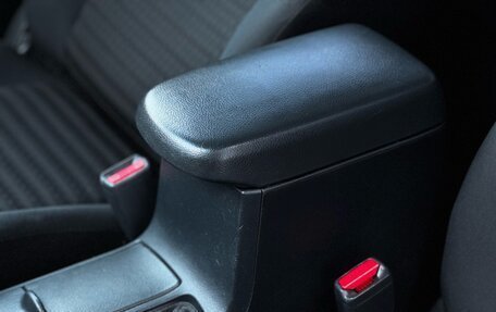 Toyota Corolla, 2012 год, 1 099 000 рублей, 29 фотография