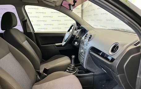 Ford Fusion I, 2006 год, 600 000 рублей, 10 фотография
