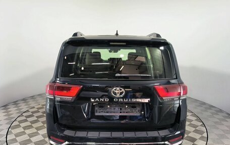 Toyota Land Cruiser, 2024 год, 15 700 000 рублей, 4 фотография