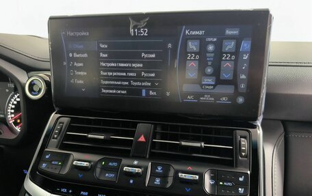 Toyota Land Cruiser, 2024 год, 15 700 000 рублей, 20 фотография