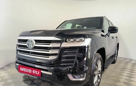 Toyota Land Cruiser, 2024 год, 15 700 000 рублей, 9 фотография
