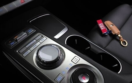 Genesis GV70, 2024 год, 4 975 000 рублей, 10 фотография