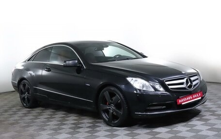 Mercedes-Benz E-Класс, 2012 год, 1 500 000 рублей, 2 фотография