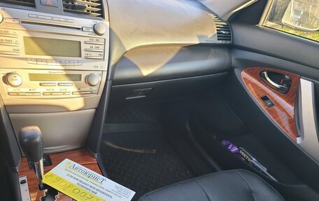 Toyota Camry, 2009 год, 1 385 000 рублей, 7 фотография
