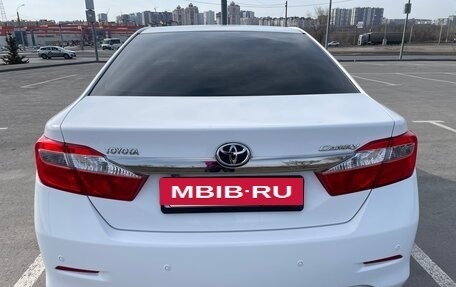 Toyota Camry, 2013 год, 1 620 000 рублей, 5 фотография