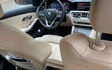 BMW 3 серия, 2019 год, 3 300 000 рублей, 7 фотография