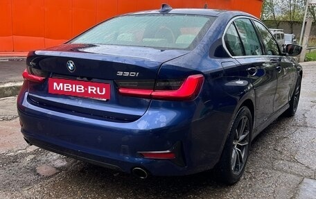 BMW 3 серия, 2019 год, 3 300 000 рублей, 3 фотография