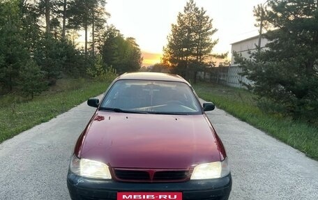 Toyota Carina E, 1996 год, 260 000 рублей, 2 фотография