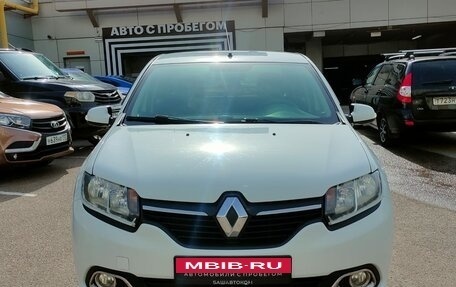 Renault Logan II, 2017 год, 670 000 рублей, 2 фотография