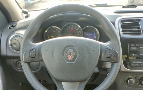 Renault Logan II, 2017 год, 670 000 рублей, 10 фотография