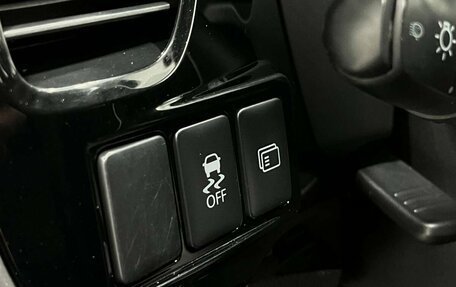 Mitsubishi Outlander III рестайлинг 3, 2014 год, 1 599 900 рублей, 14 фотография