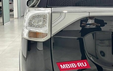 Mitsubishi Outlander III рестайлинг 3, 2014 год, 1 599 900 рублей, 10 фотография