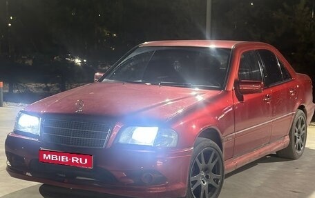 Mercedes-Benz C-Класс, 1996 год, 500 000 рублей, 1 фотография