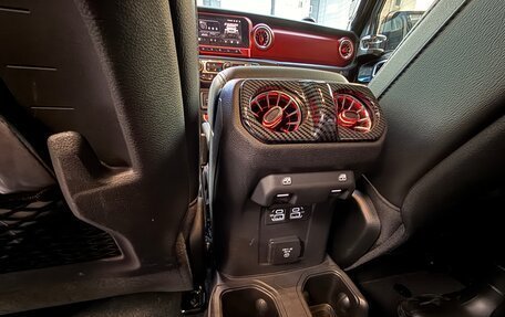 Jeep Wrangler, 2023 год, 7 700 000 рублей, 18 фотография