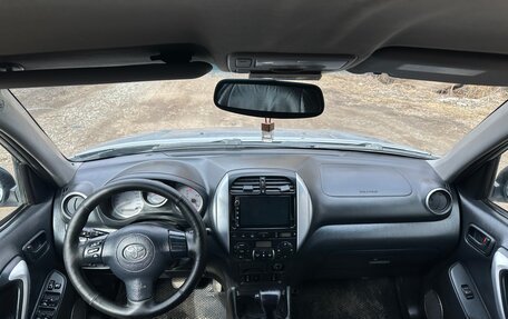 Toyota RAV4, 2005 год, 680 000 рублей, 14 фотография
