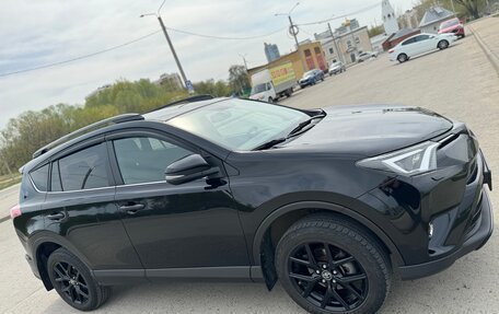 Toyota RAV4, 2019 год, 2 900 000 рублей, 8 фотография