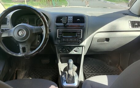 Volkswagen Polo VI (EU Market), 2014 год, 680 000 рублей, 24 фотография