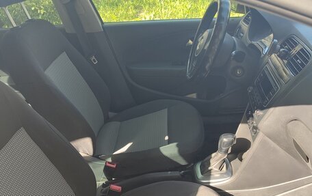 Volkswagen Polo VI (EU Market), 2014 год, 680 000 рублей, 23 фотография