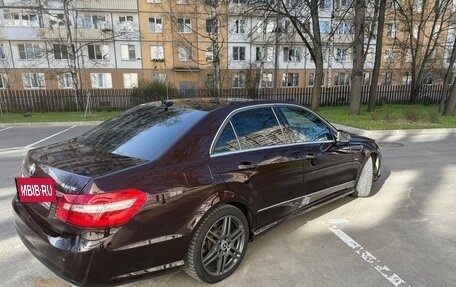 Mercedes-Benz E-Класс, 2011 год, 2 350 000 рублей, 16 фотография