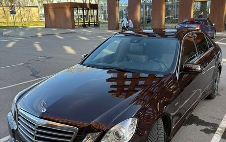 Mercedes-Benz E-Класс, 2011 год, 2 350 000 рублей, 26 фотография