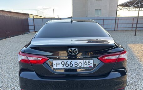 Toyota Camry, 2021 год, 3 300 000 рублей, 7 фотография