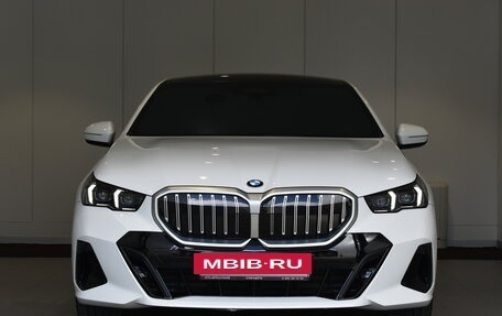 BMW 5 серия, 2023 год, 8 500 000 рублей, 3 фотография