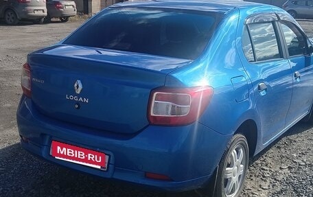 Renault Logan II, 2014 год, 560 000 рублей, 2 фотография