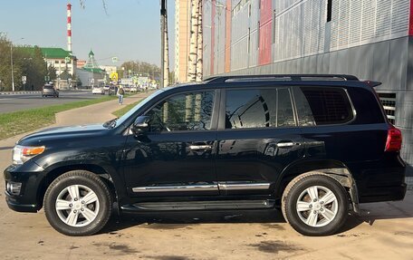 Toyota Land Cruiser 200, 2013 год, 4 199 000 рублей, 2 фотография