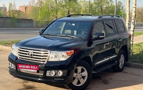 Toyota Land Cruiser 200, 2013 год, 4 199 000 рублей, 14 фотография