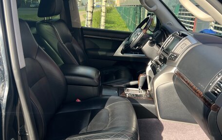 Toyota Land Cruiser 200, 2013 год, 4 199 000 рублей, 20 фотография