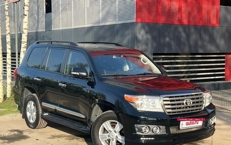 Toyota Land Cruiser 200, 2013 год, 4 199 000 рублей, 15 фотография