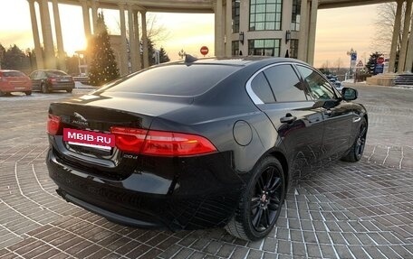 Jaguar XE I рестайлинг, 2015 год, 1 710 000 рублей, 14 фотография