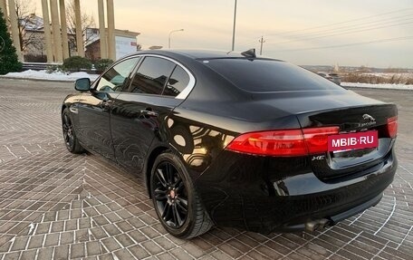 Jaguar XE I рестайлинг, 2015 год, 1 710 000 рублей, 17 фотография