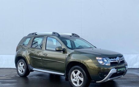Renault Duster I рестайлинг, 2017 год, 1 360 000 рублей, 3 фотография