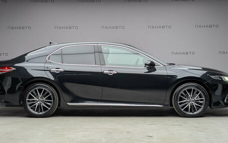 Toyota Camry, 2023 год, 3 950 000 рублей, 6 фотография