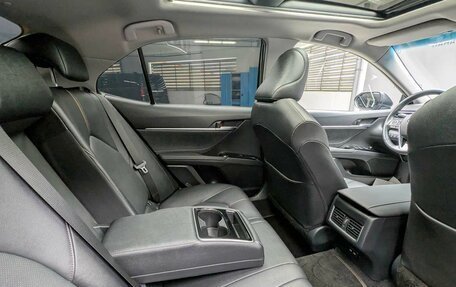 Toyota Camry, 2023 год, 3 950 000 рублей, 16 фотография