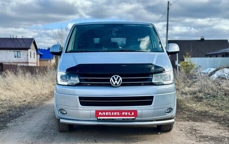 Volkswagen Caravelle T5, 2012 год, 2 150 000 рублей, 3 фотография