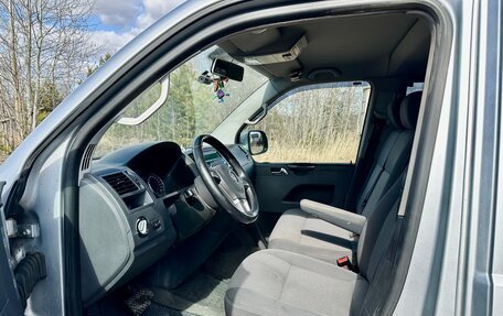 Volkswagen Caravelle T5, 2012 год, 2 150 000 рублей, 11 фотография