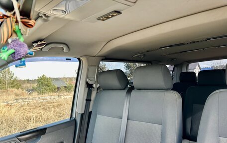 Volkswagen Caravelle T5, 2012 год, 2 150 000 рублей, 14 фотография