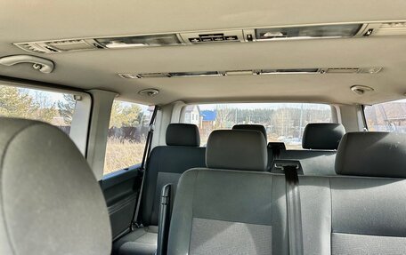 Volkswagen Caravelle T5, 2012 год, 2 150 000 рублей, 15 фотография
