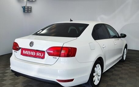 Volkswagen Jetta VI, 2013 год, 899 000 рублей, 5 фотография